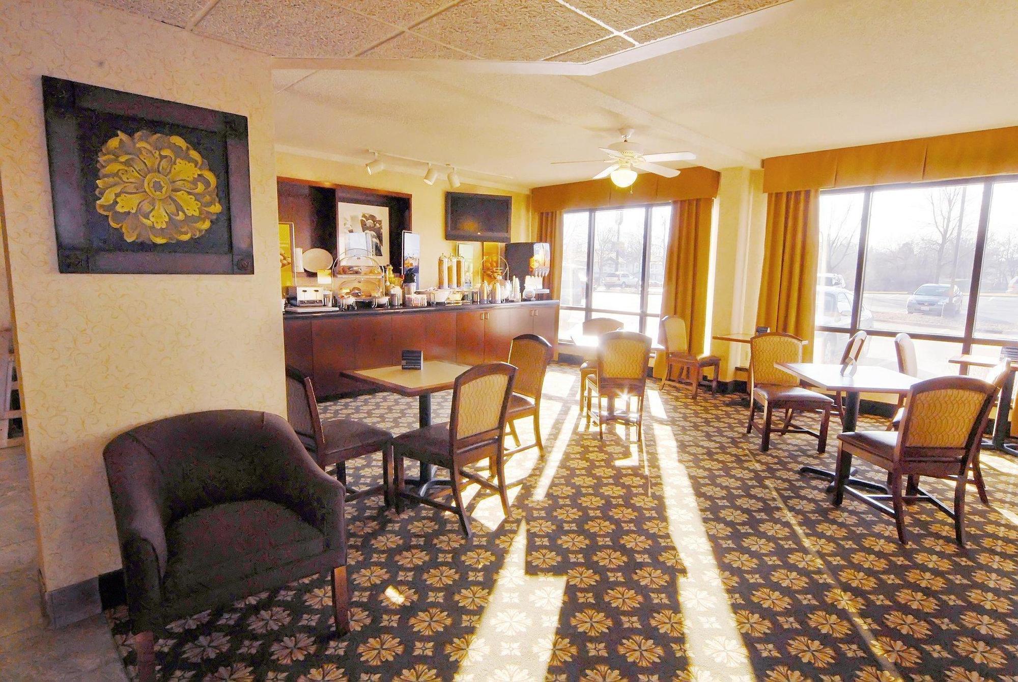 Hampton Inn Des Moines-Airport Ngoại thất bức ảnh